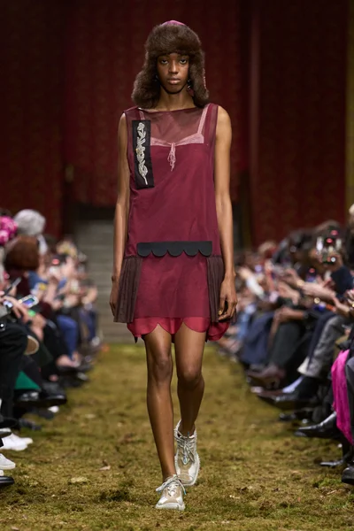 Look 65
